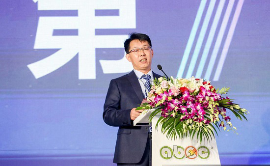 中关村新型电池技术创新联盟秘书长、电池“达沃斯”组委会秘书长于清教
